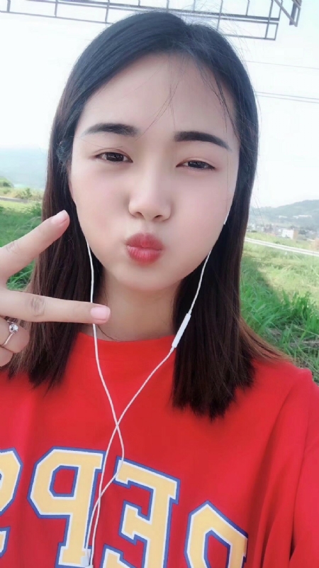 深拥必定温暖的第一张照片--衡阳相亲服务中心