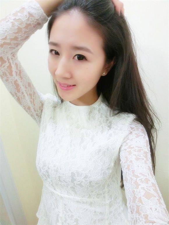 初久与歌的第一张照片--衡阳相亲服务中心