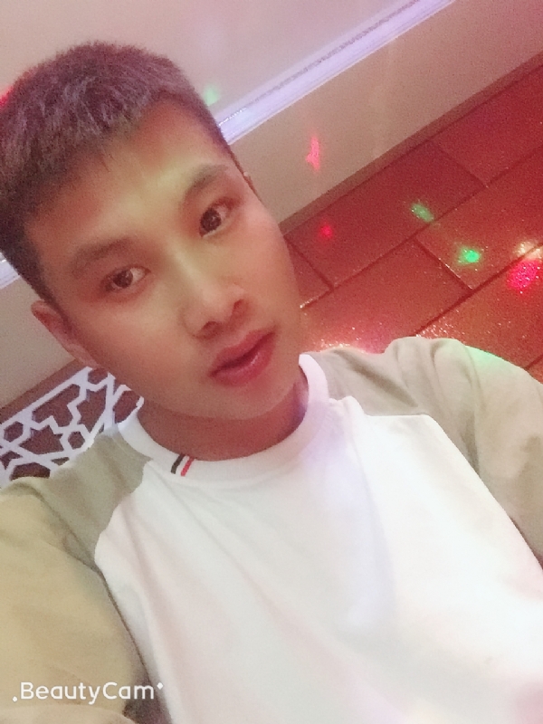 阿锋的第一张照片--衡阳相亲服务中心