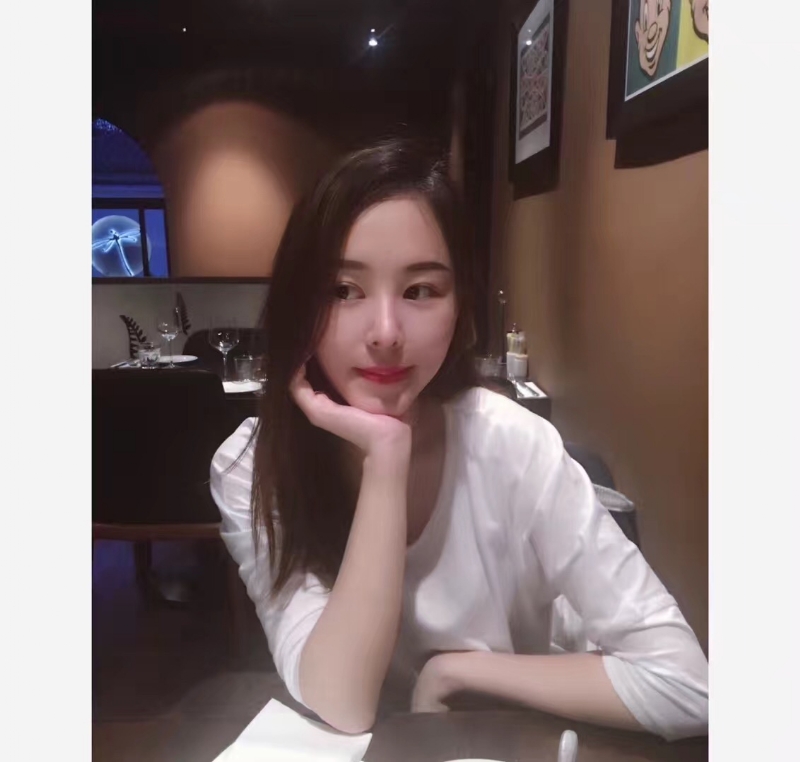 筱月悦的第一张照片--衡阳相亲服务中心