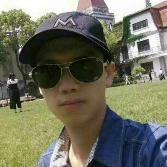 龙小华的第一张照片--衡阳相亲服务中心