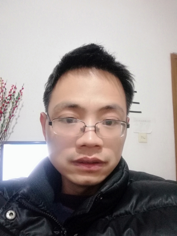 明月天涯的第一张照片--衡阳相亲服务中心