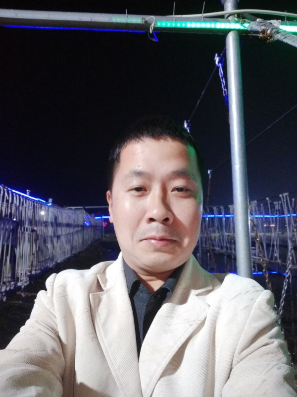 阿峰的第一张照片--衡阳相亲服务中心