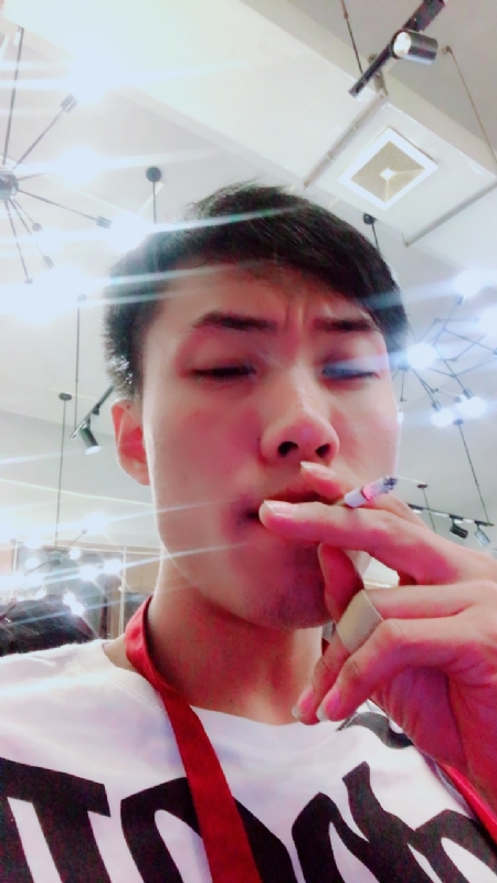 乐天的第四张照片--衡阳相亲服务中心