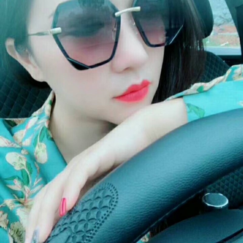 Emily的第三张照片--衡阳相亲服务中心