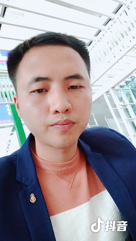 佳鑫的第一张照片--衡阳相亲服务中心