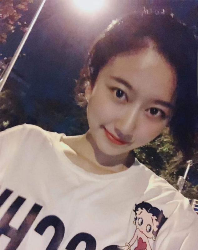 佳佳的第一张照片--衡阳相亲服务中心