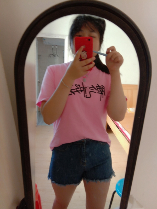 何止中意的第一张照片--衡阳相亲服务中心