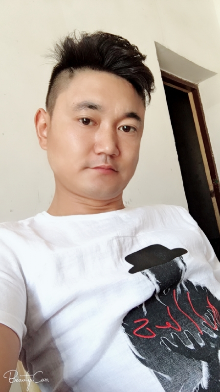 yang的第一张照片--衡阳相亲服务中心