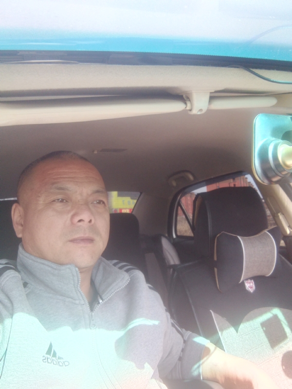 缘的第一张照片--衡阳相亲服务中心