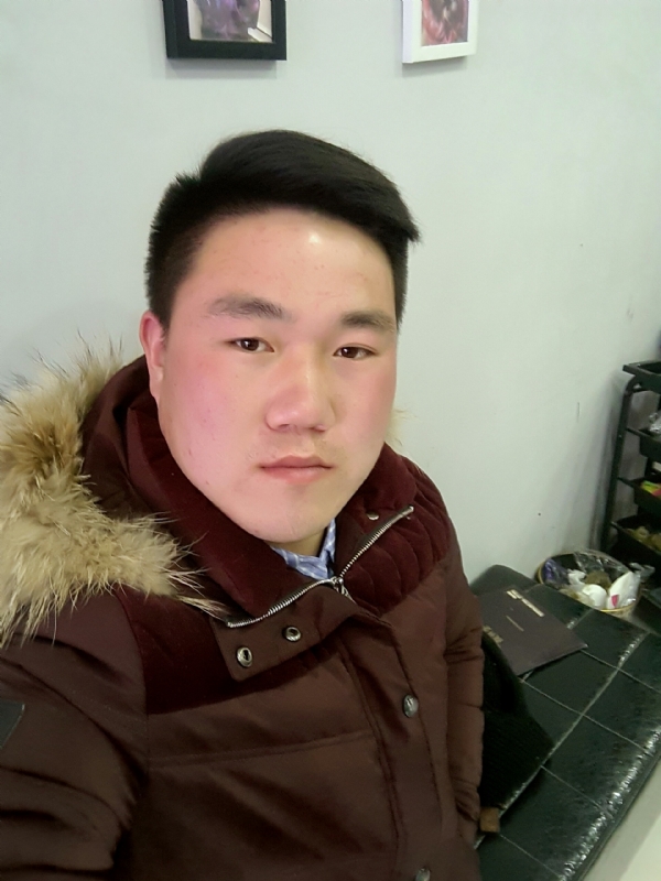 小飞的第一张照片--衡阳相亲服务中心