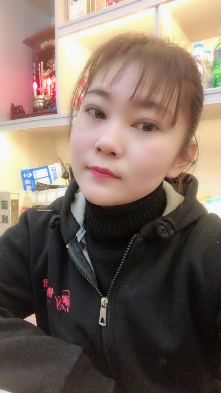 泡沫的第一张照片--衡阳相亲服务中心