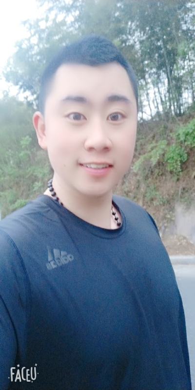 帅小伙的第一张照片--衡阳相亲服务中心