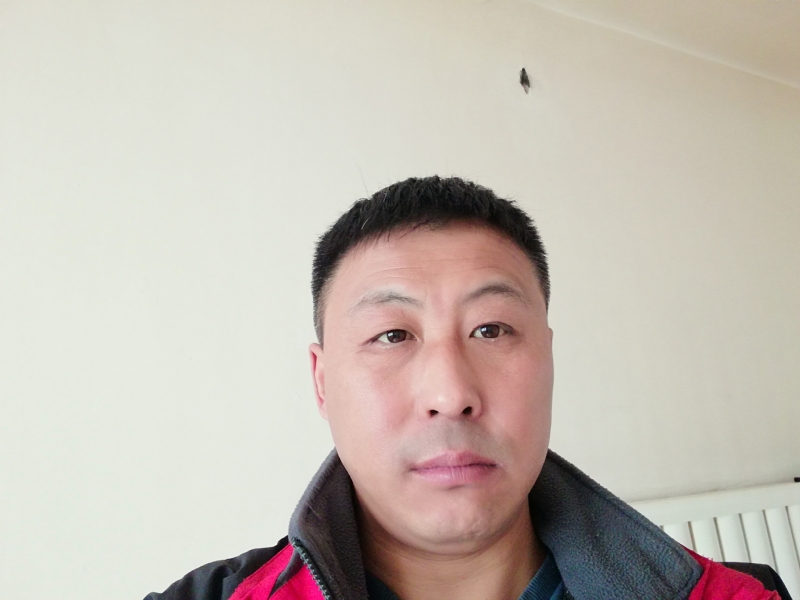 海阔天空的第一张照片--衡阳相亲服务中心