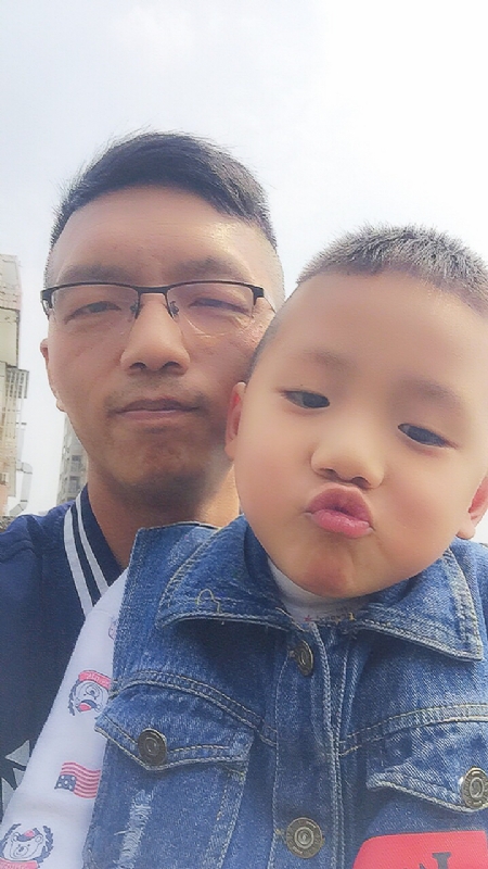 林松的第一张照片--衡阳相亲服务中心