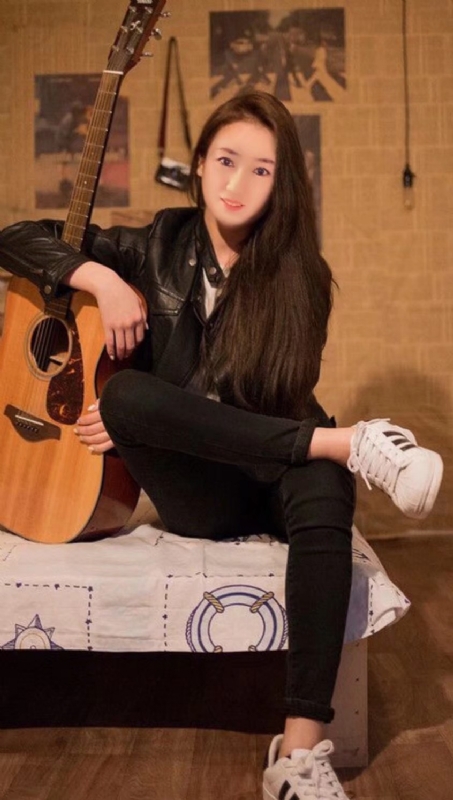 水中月的第一张照片--衡阳相亲服务中心