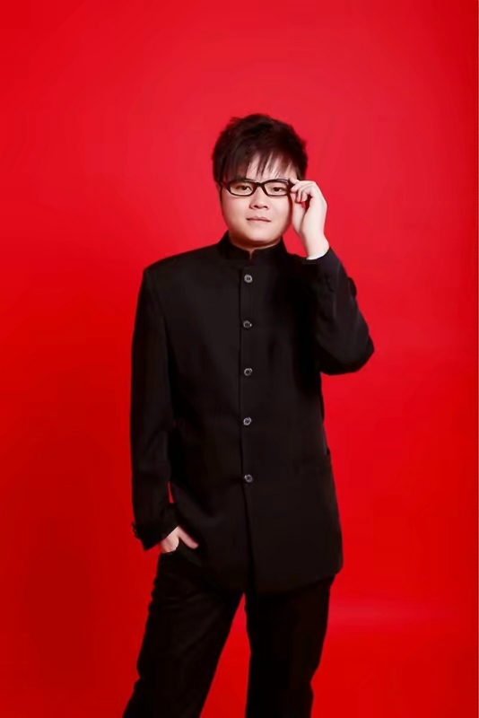 站在远处看童年的第一张照片--衡阳相亲服务中心