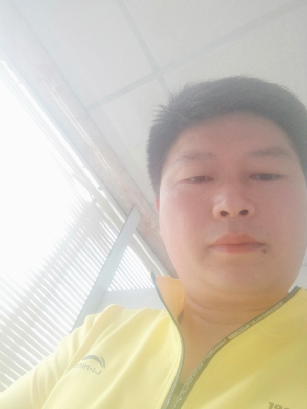 山男的第一张照片--衡阳相亲服务中心