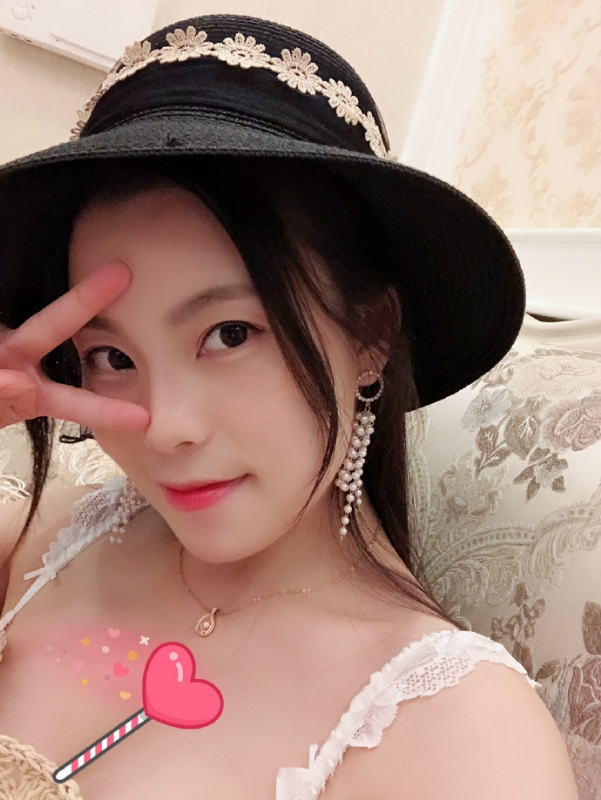 晓佩的第一张照片--衡阳相亲服务中心