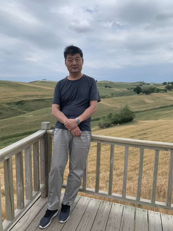 顺其自然的第一张照片--衡阳相亲服务中心