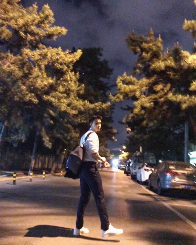 深海的第二张照片--衡阳相亲服务中心