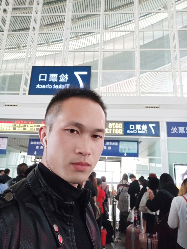 一叶知秋的第一张照片--衡阳相亲服务中心