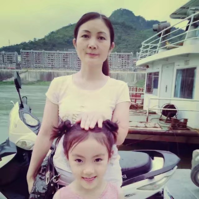 匆匆那年的第一张照片--衡阳相亲服务中心