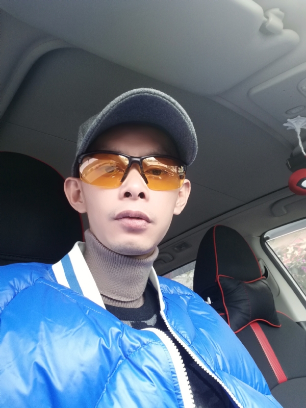 愿得一人心的第一张照片--衡阳相亲服务中心