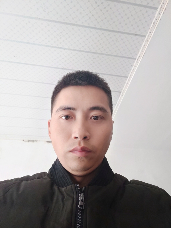 远望星空的第一张照片--衡阳相亲服务中心