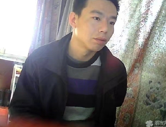 向钱奔跑的第一张照片--衡阳相亲服务中心