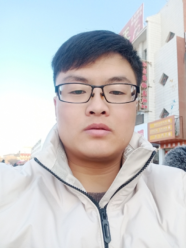 执子之手与子偕老的第一张照片--衡阳相亲服务中心