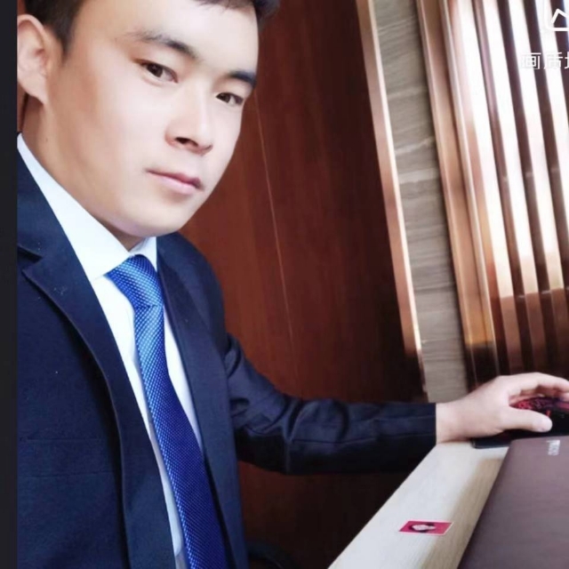 会哭的幸福的第一张照片--衡阳相亲服务中心