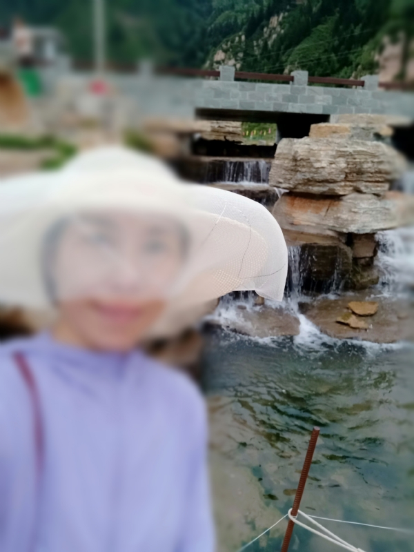 沥秋的第一张照片--衡阳相亲服务中心