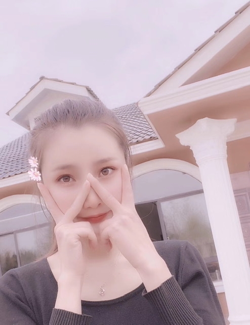 小媛的第一张照片--衡阳相亲服务中心