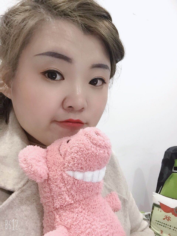 李娜的第一张照片--衡阳相亲服务中心