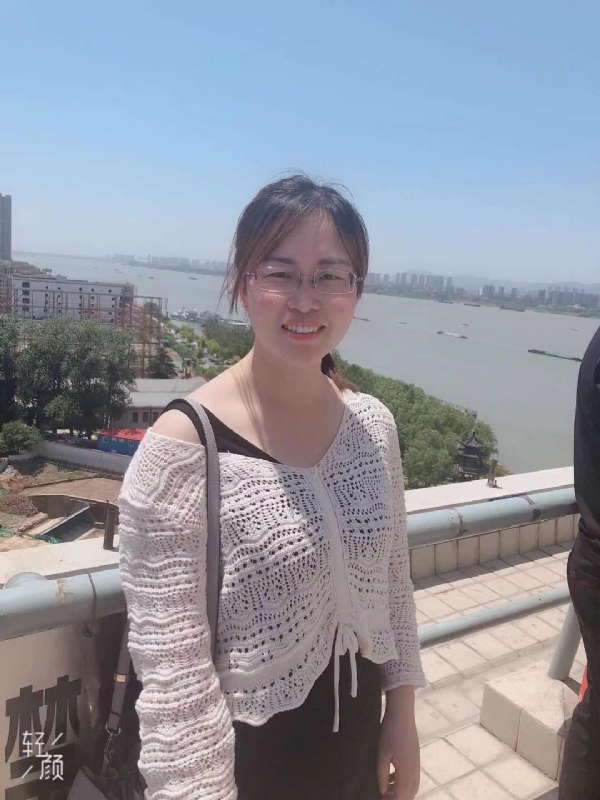 随缘的第一张照片--衡阳相亲服务中心