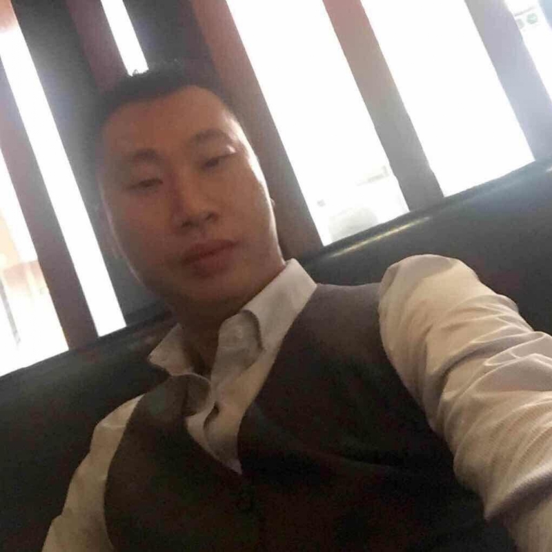 陈威的第一张照片--衡阳相亲服务中心