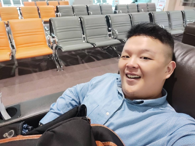 hu的第二张照片--衡阳相亲服务中心