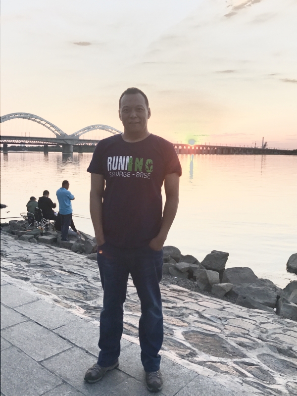 海天一色的第一张照片--衡阳相亲服务中心