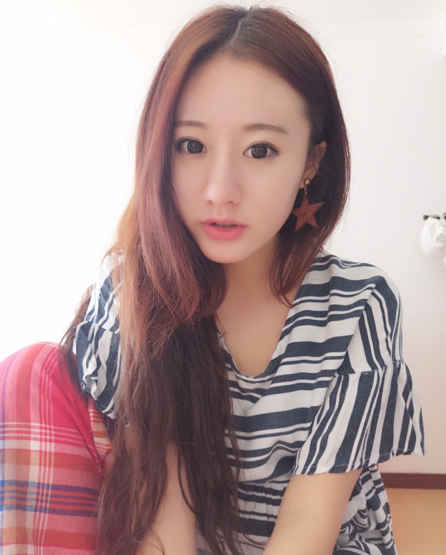 妮妮的第二张照片--衡阳相亲服务中心