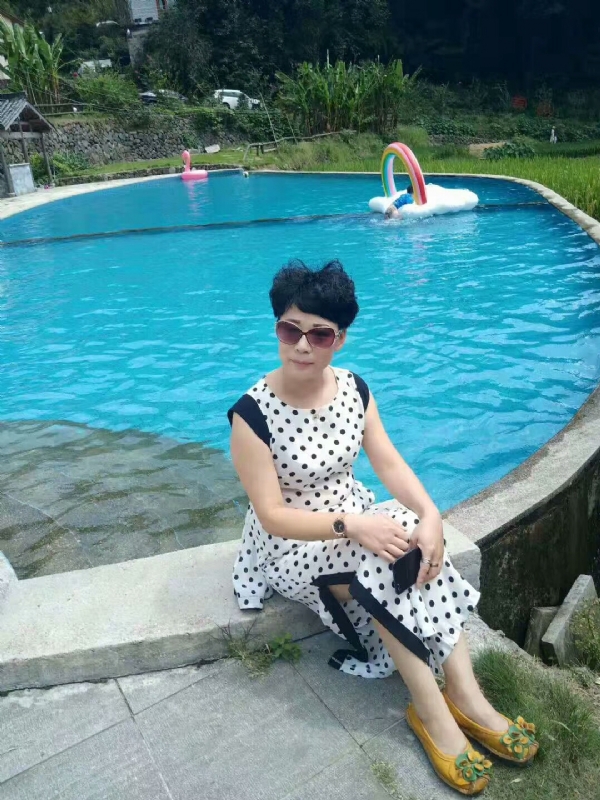 守望幸福的第一张照片--衡阳相亲服务中心