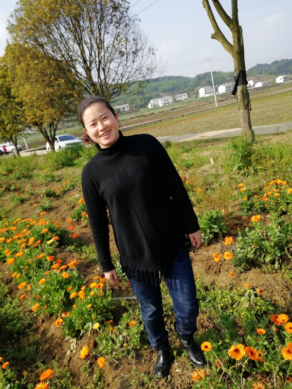 征婚女人的第二张照片--衡阳相亲服务中心