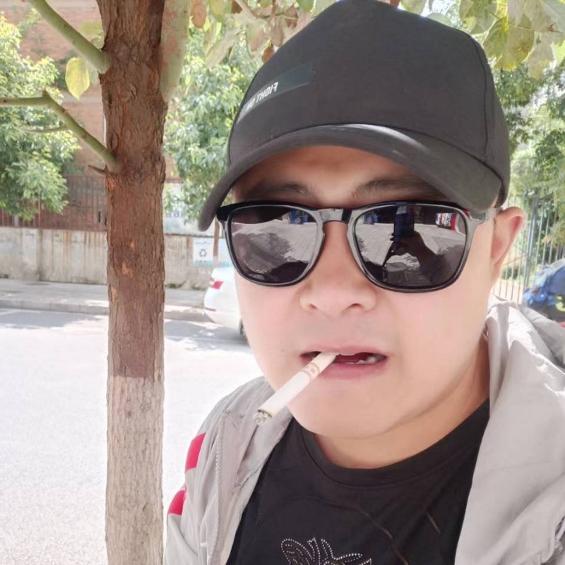 瞄小七的第一张照片--衡阳相亲服务中心