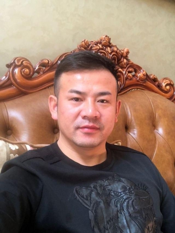 治国的第一张照片--衡阳相亲服务中心