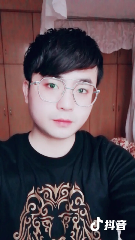 哎呦哥哥的第二张照片--衡阳相亲服务中心