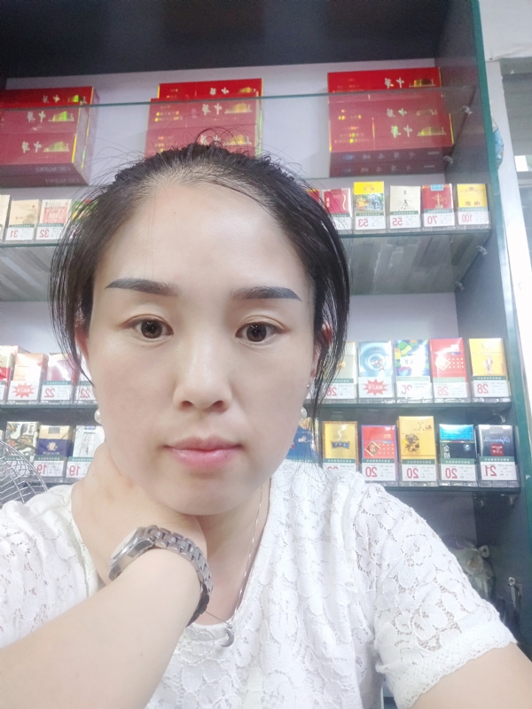 睿智的第二张照片--衡阳相亲服务中心