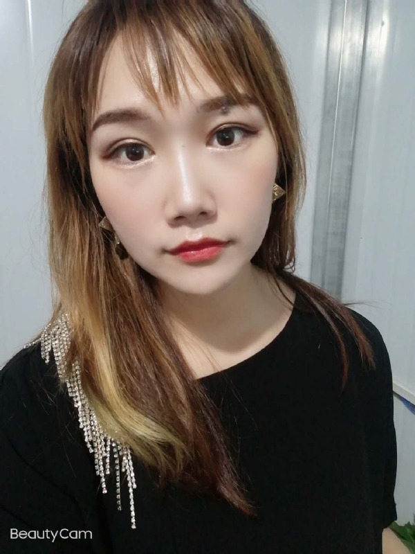 艾薇的第四张照片--衡阳相亲服务中心