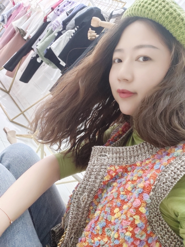 致橡树的第一张照片--衡阳相亲服务中心