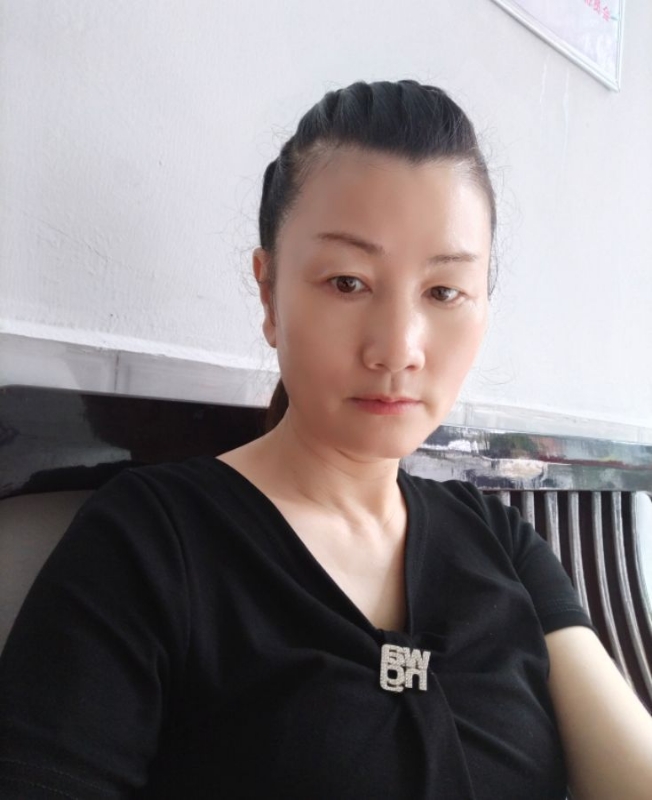 单只蝴蝶的第二张照片--衡阳相亲服务中心