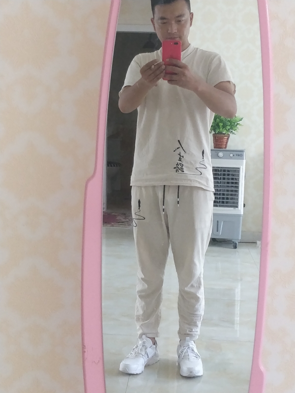 一天一根烟的第二张照片--衡阳相亲服务中心